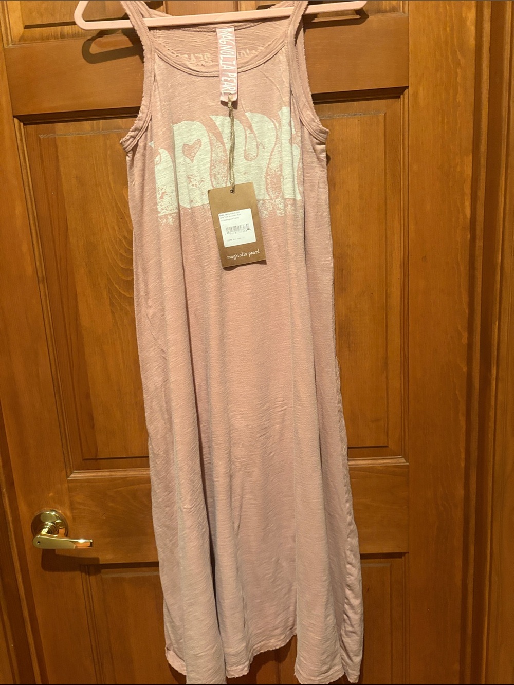 Magnolia Pearl Dusty Pink Tank with Faded White Graphic - Picture 4 of 6